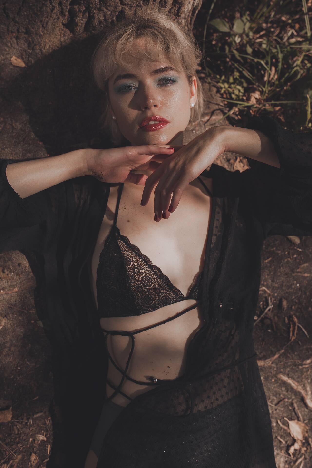 Female lingerie model - Wäschemodel - Dessousmodel