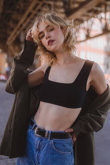 F03